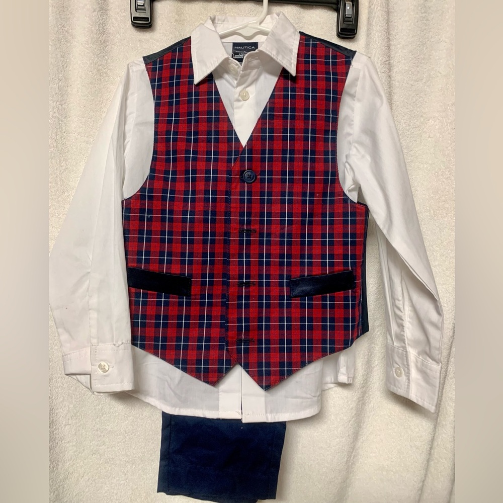 Nautical Boys 3 piece suit Boys size 5 NWOT
